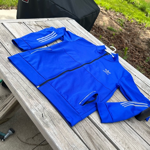 ADIDAS - Picture 6 of 9